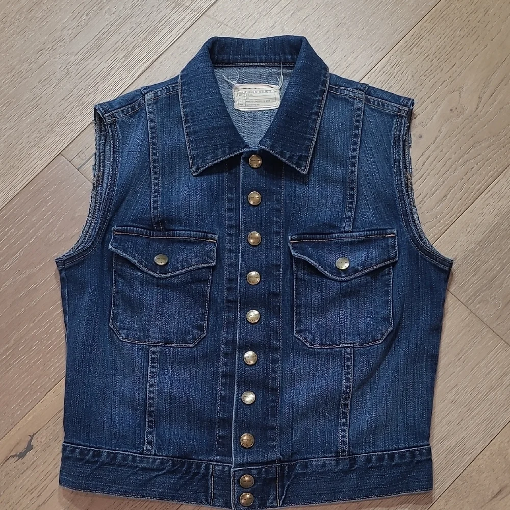 EUC Current/Elliot Jean Vest Women's sz XS/S The Sleeveless Button Up Denim Vest